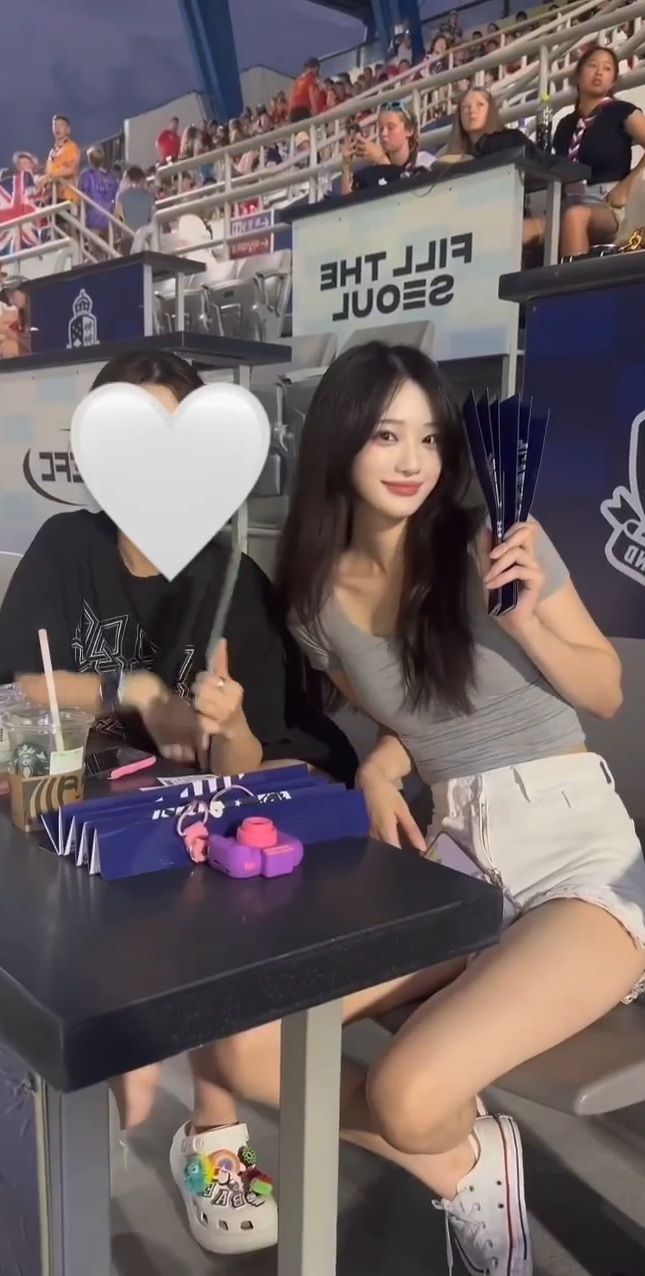 고시 3관왕급 미녀