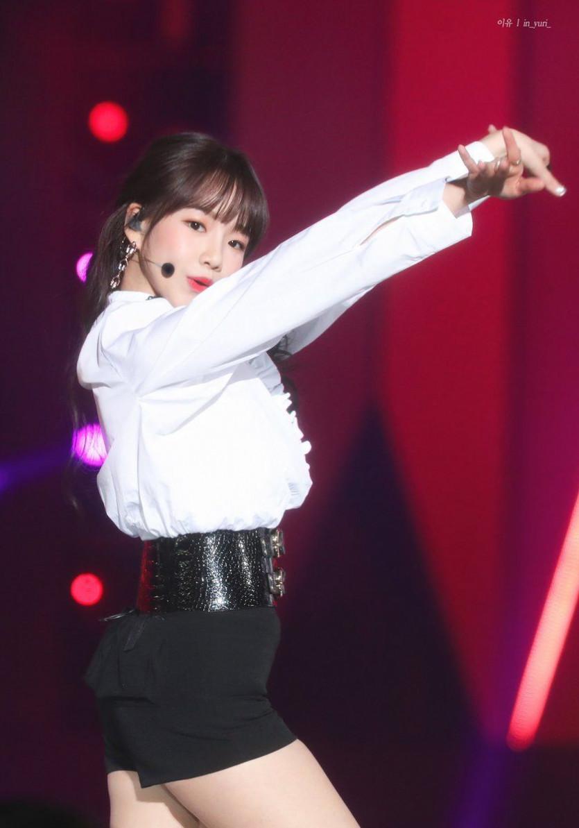 조유리