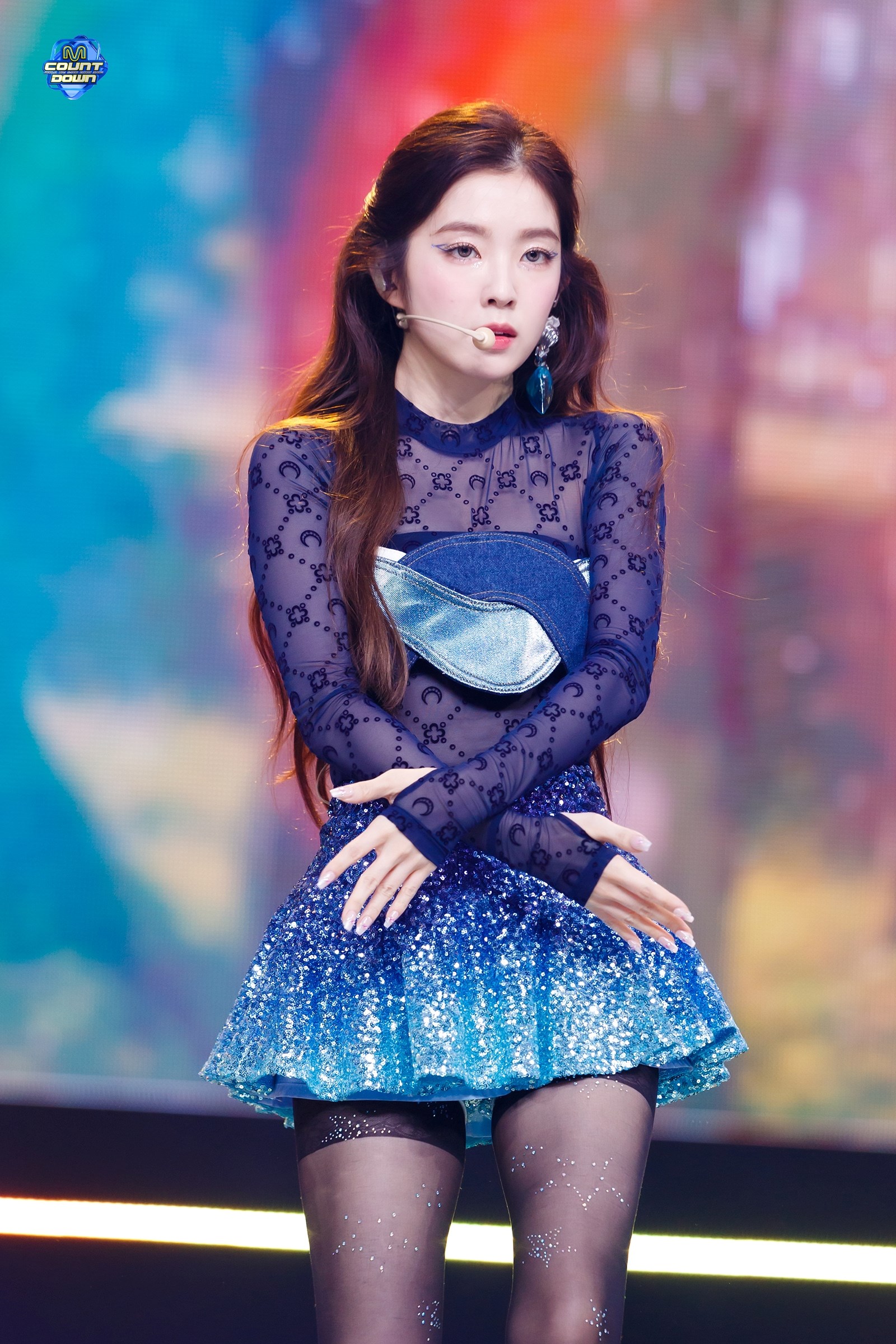 레드벨벳 아이린 파란 시스루 의상 검스 밴드 허벅지 (고화질)
