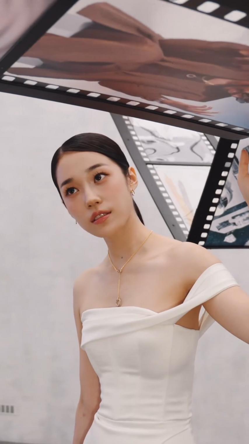 노윤서 & 지수 블랙핑크 등 Cartier