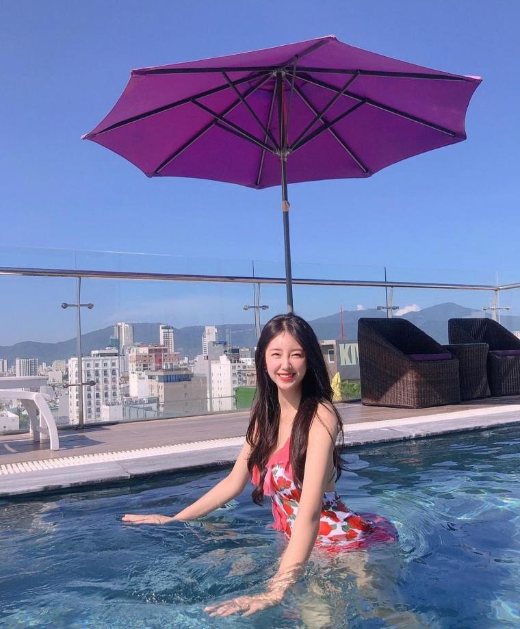 안지현