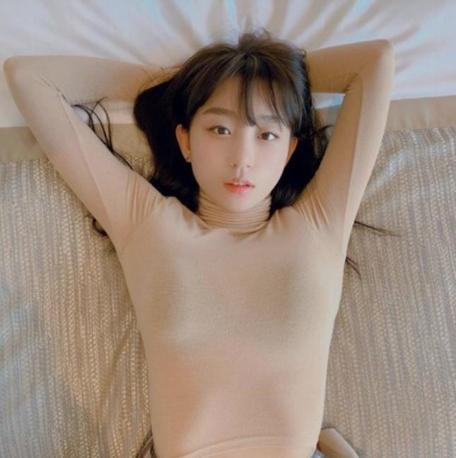 표은지