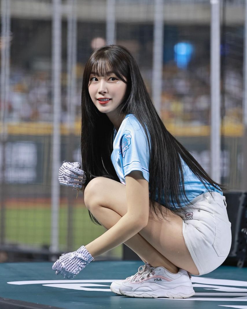 안지현