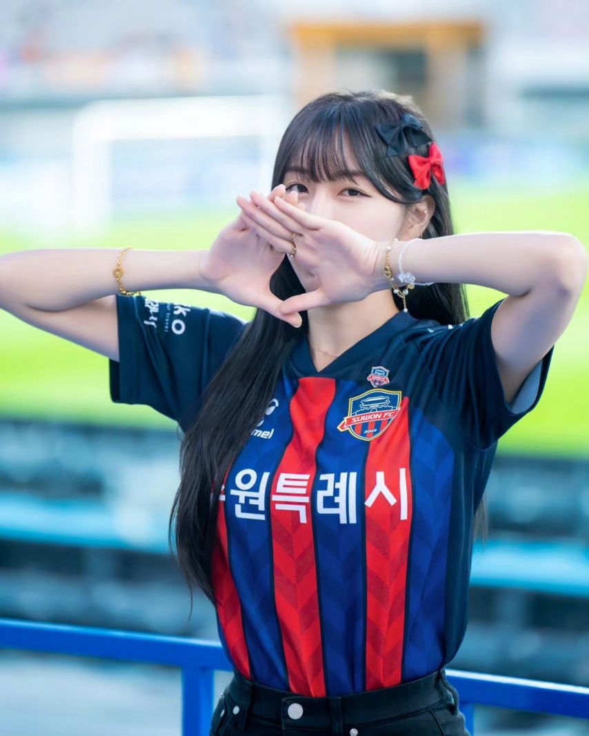 안지현