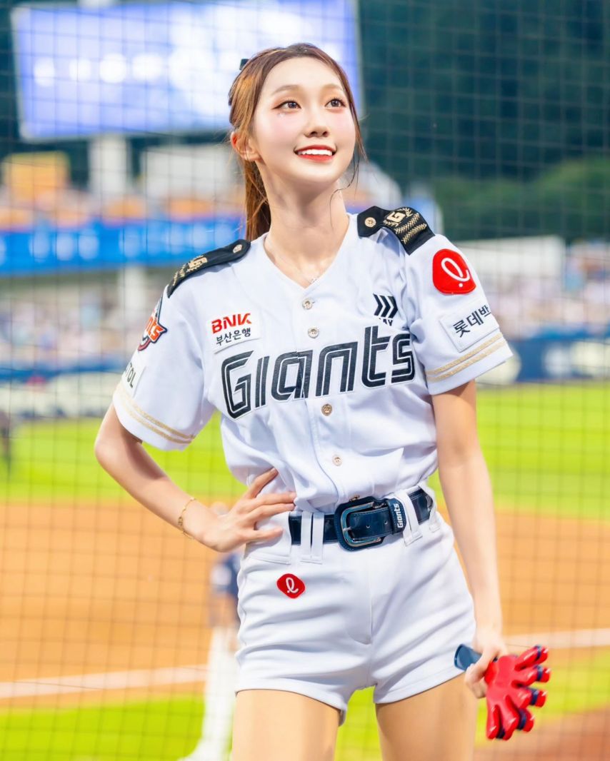 박담비
