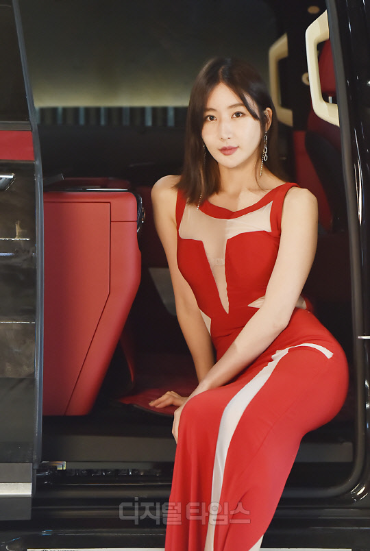 레이싱모델 이지안