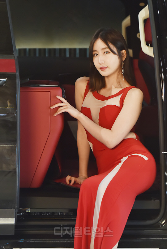 레이싱모델 이지안