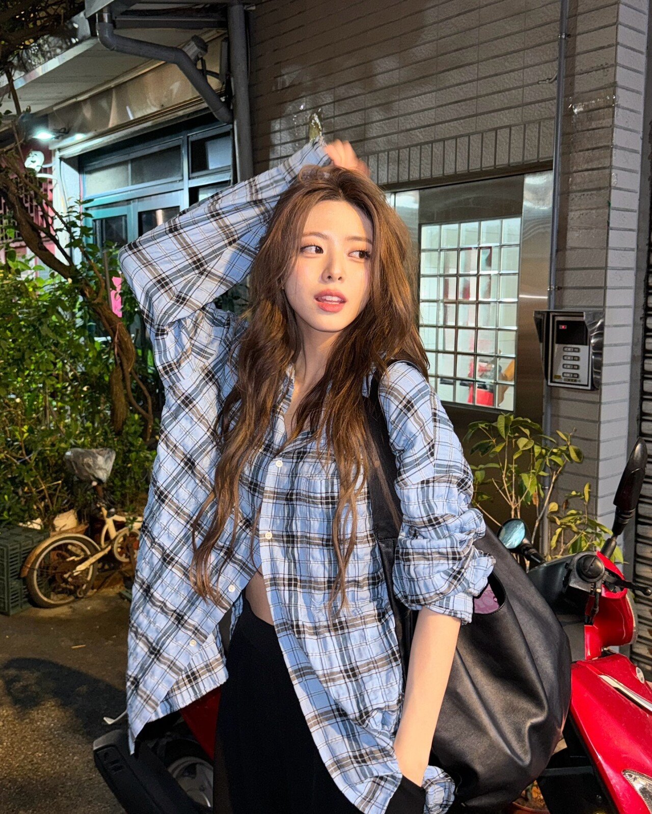 오해원 유나 같은 셔츠 다른 느낌ㄷㄷㄷ