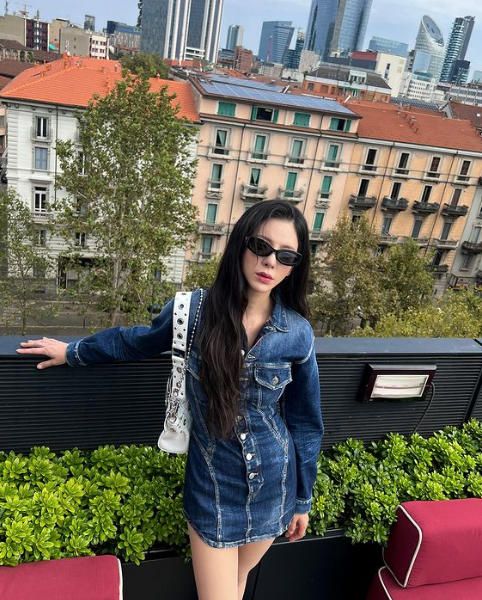너무 짧은 거 아냐 장재인,아슬아슬한 청미니 원피스 근황