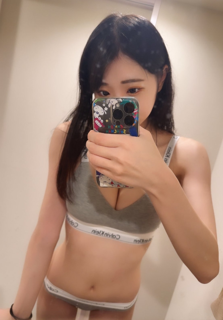 요즘 미드 몸매 올타임급 클래스 AV 배우