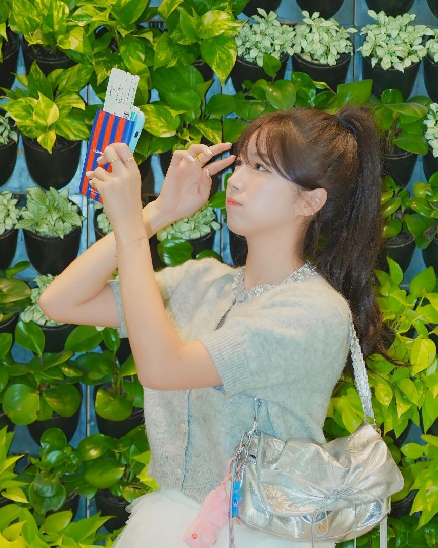 안지현