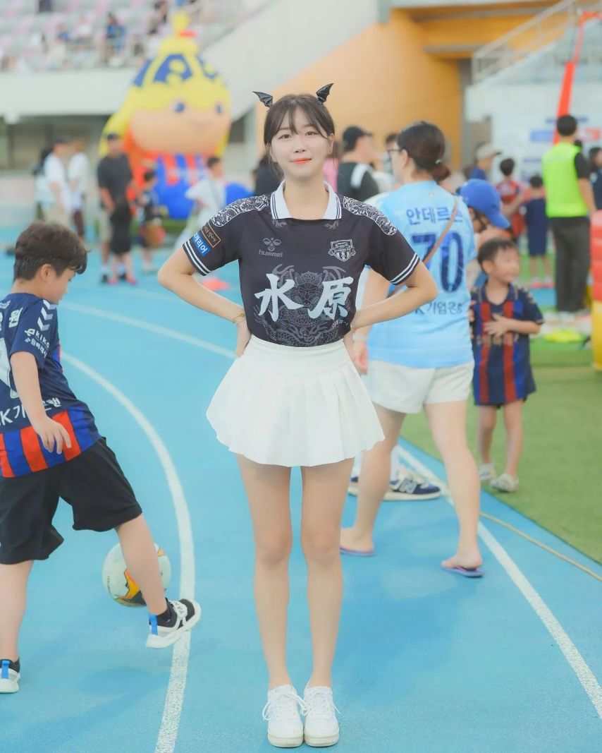 안지현