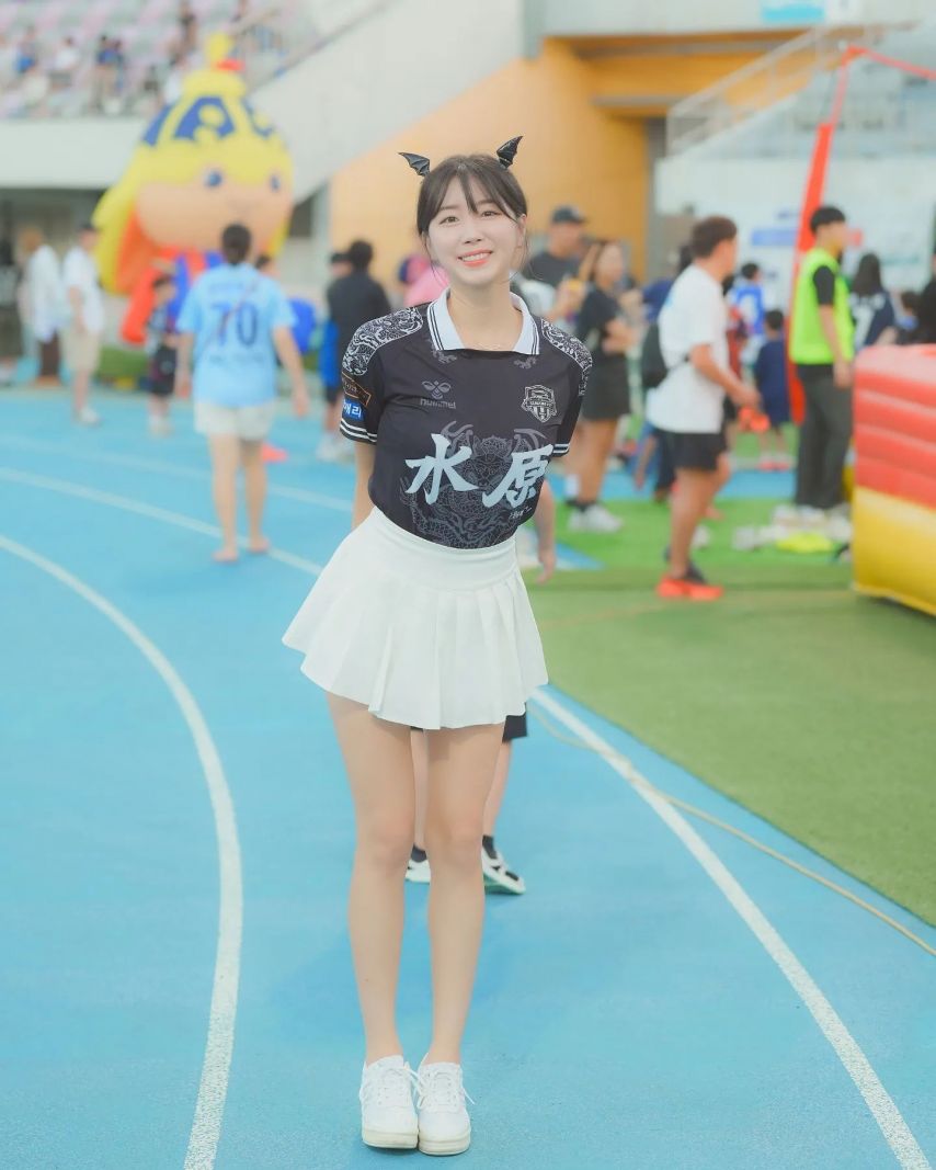 안지현