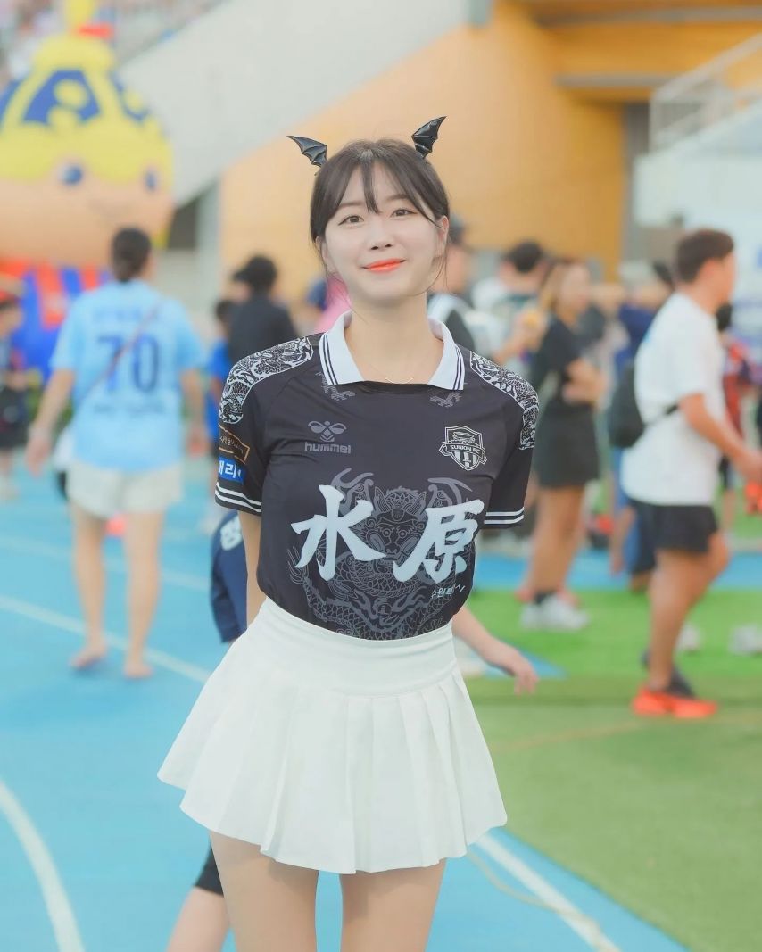 안지현