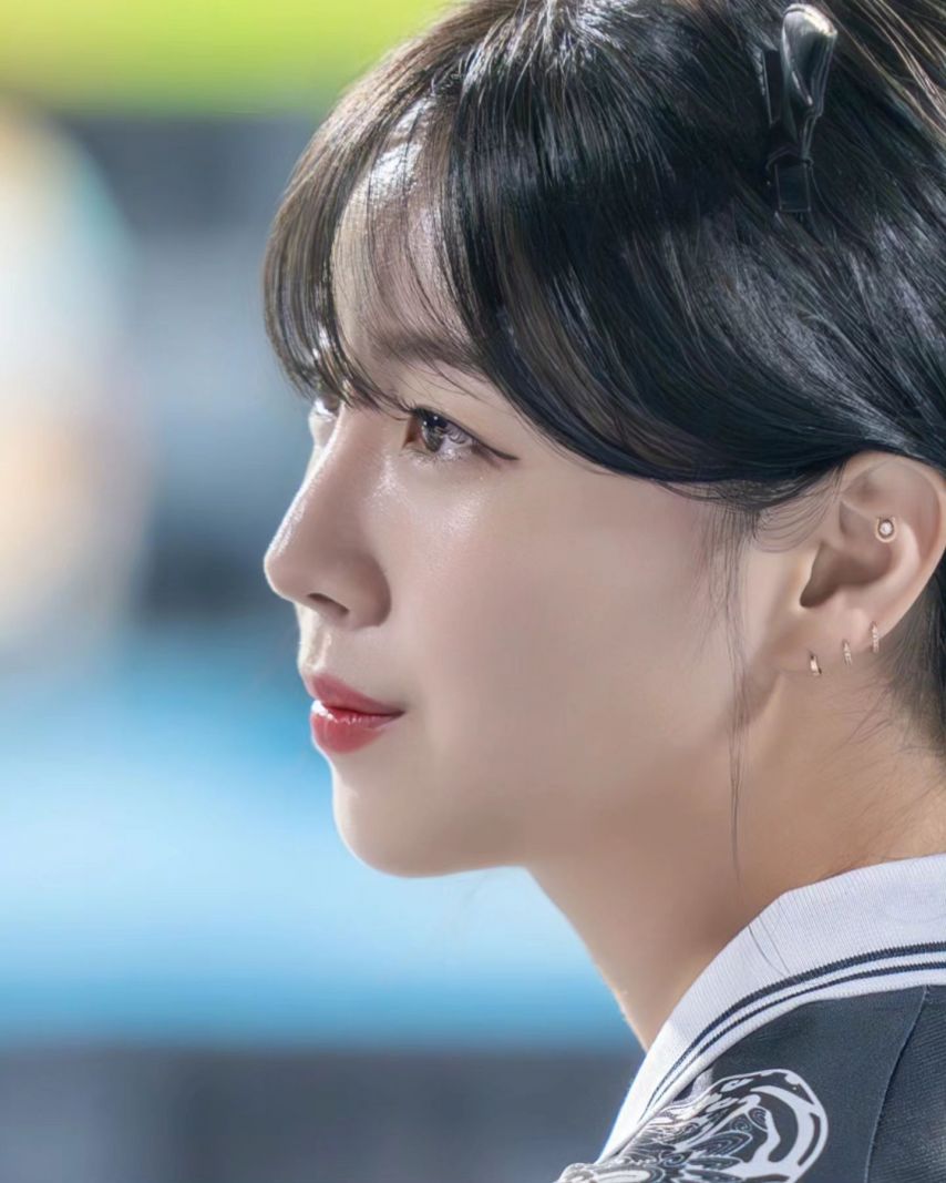 안지현