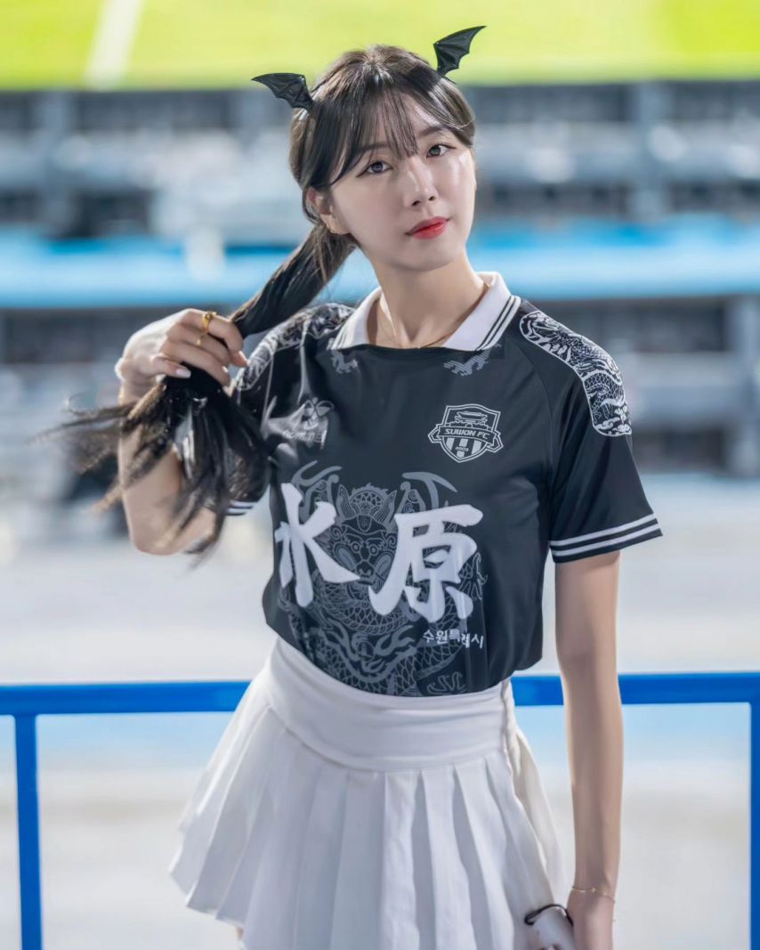 안지현