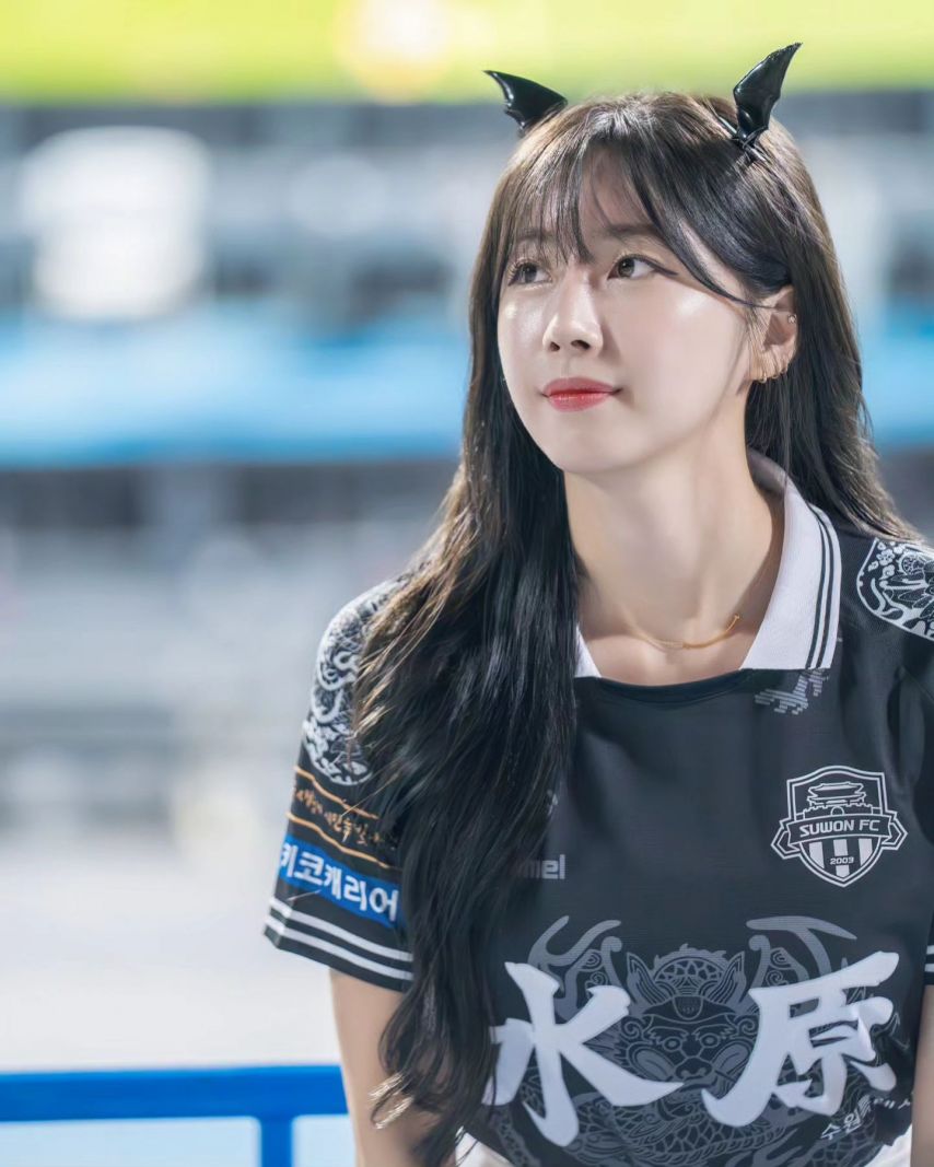 안지현