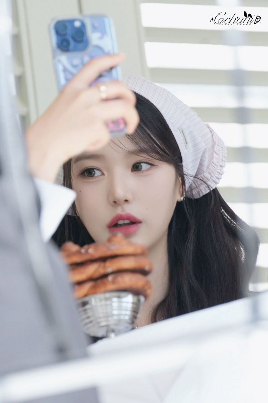 아이브 장원영ㅡ로라로라