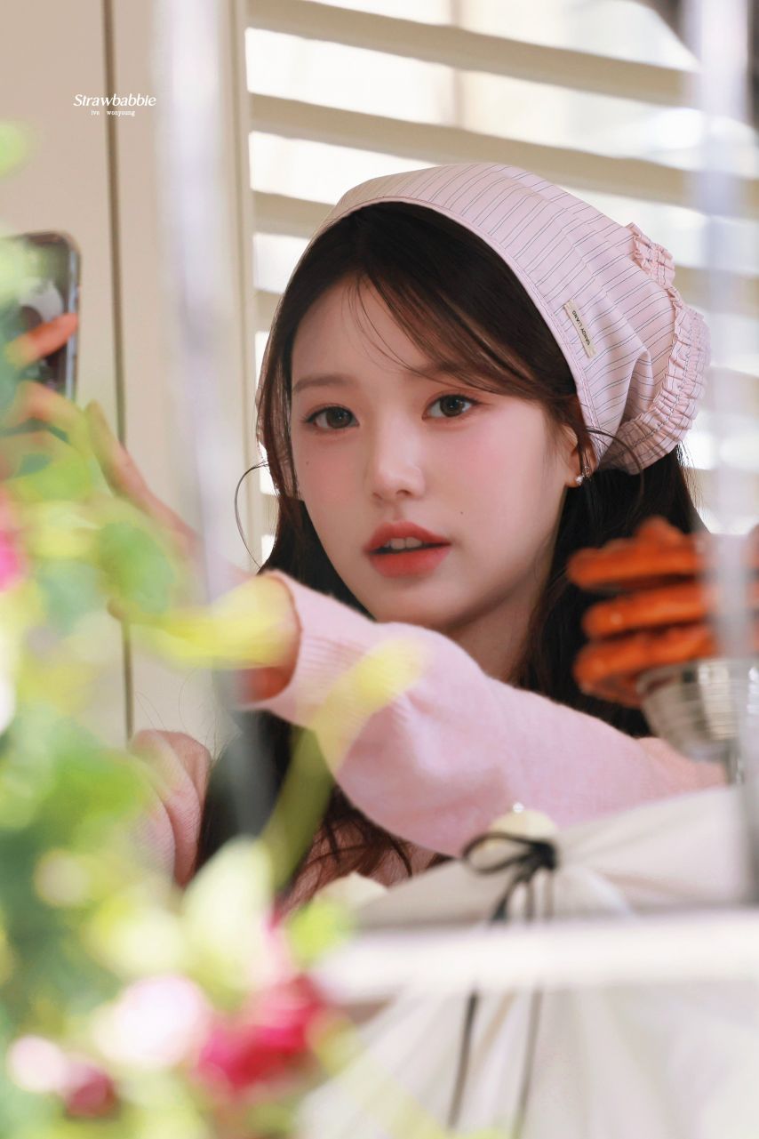 아이브 장원영ㅡ로라로라