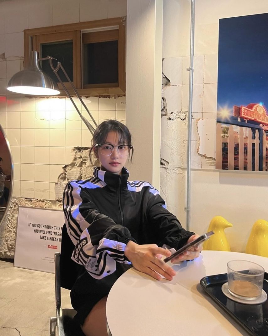 프로미스나인 이서연,백지헌