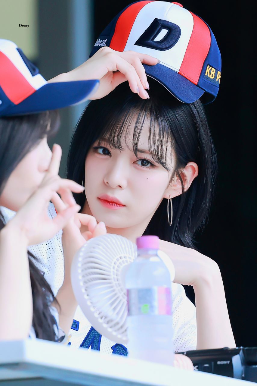 프로미스나인 이채영