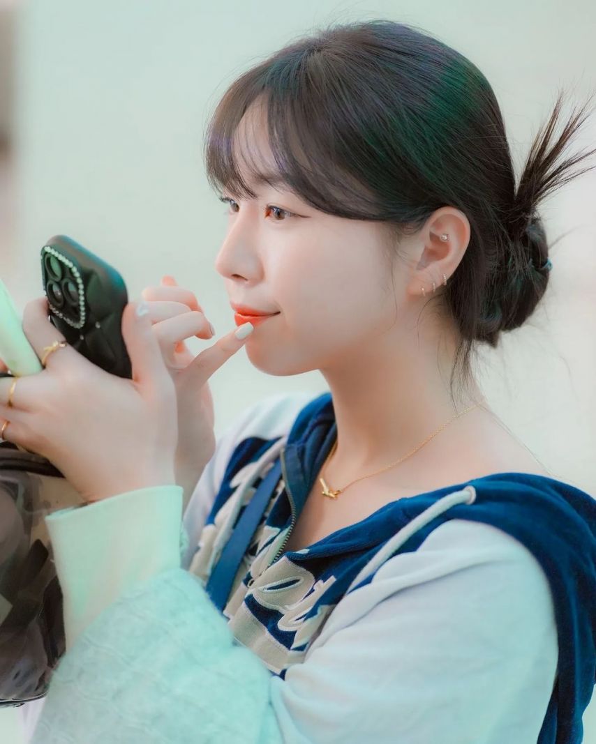 안지현