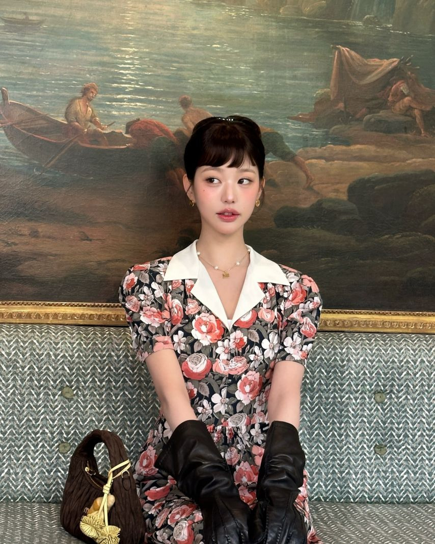 오드리 헵번을 연상시키는 아이브 장원영 꽃무늬 원피스 미친 미모