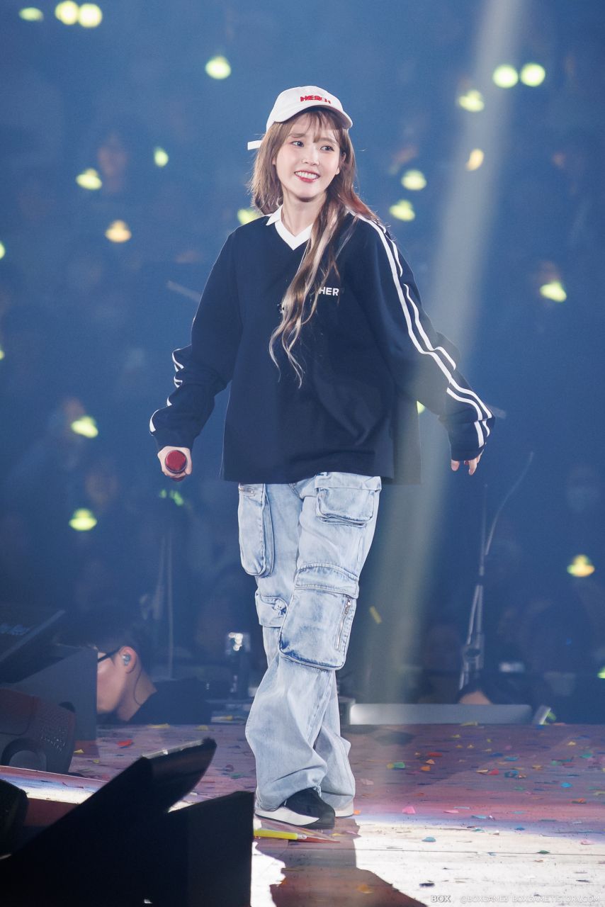 아이유 HER 콘 서울