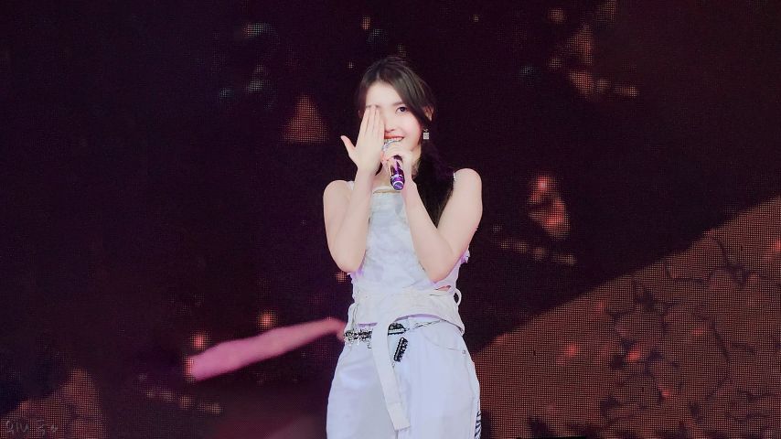 아이유 월드투어 콘서트 모음2