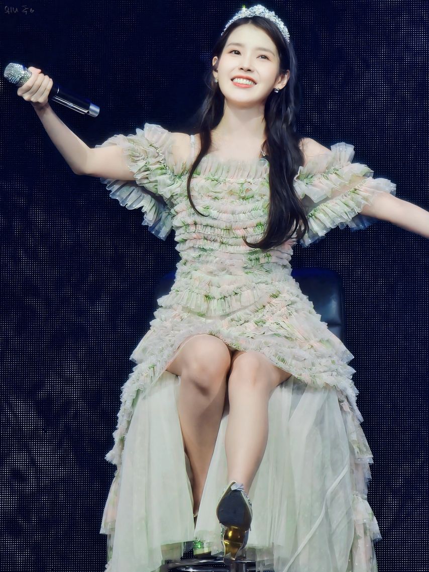 아이유 월드투어 콘서트 모음3