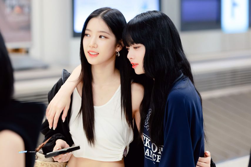 르세라핌 카즈하 & 홍은채