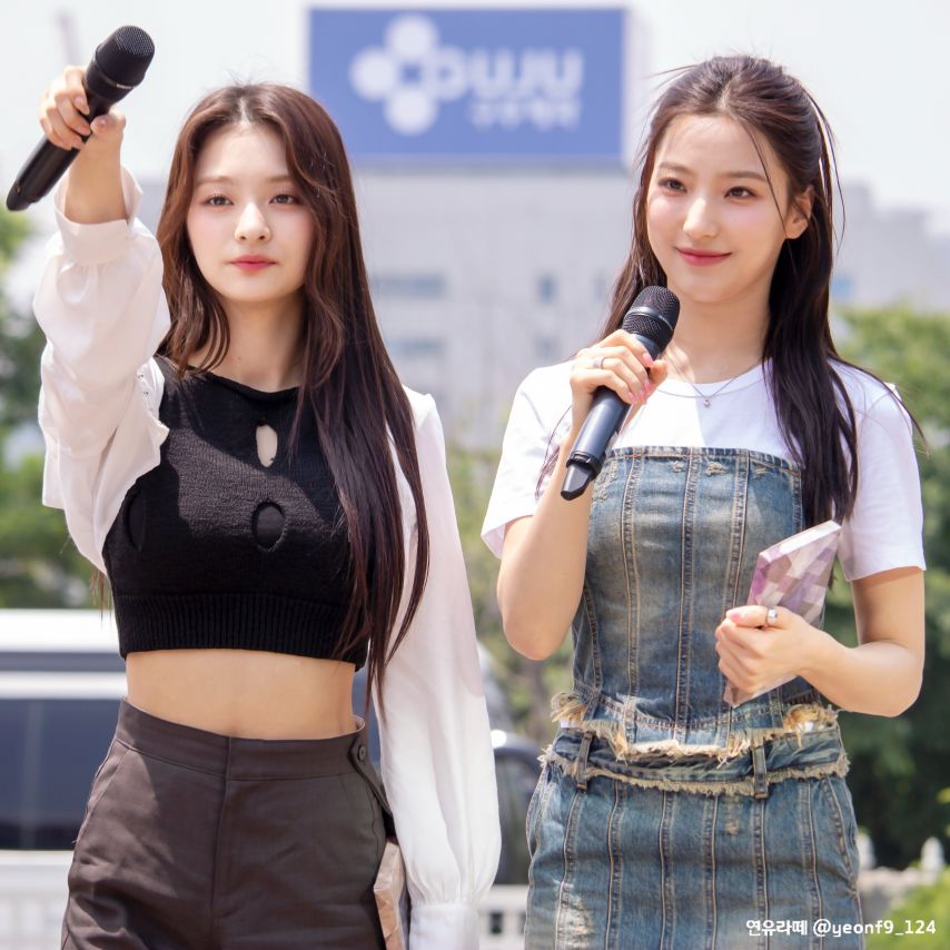 프로미스나인 이나경 & 이새롬