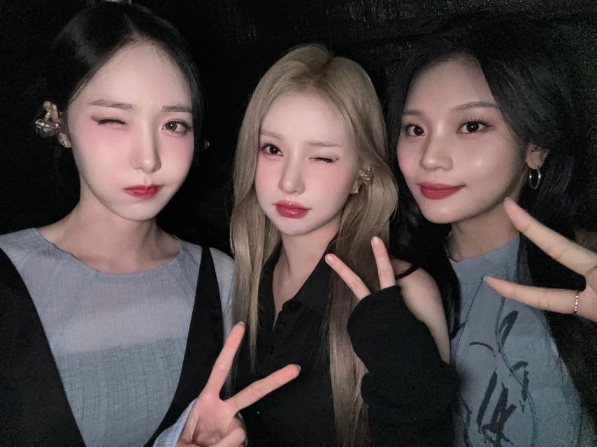 신비 은하 엄지 VIVIZ비비지