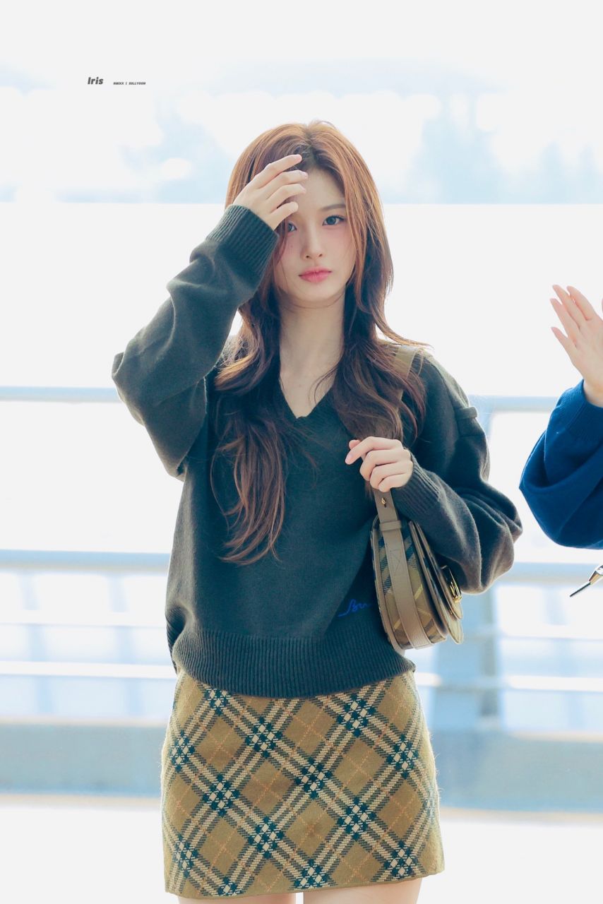 오늘 출국하는 엔믹스 설윤