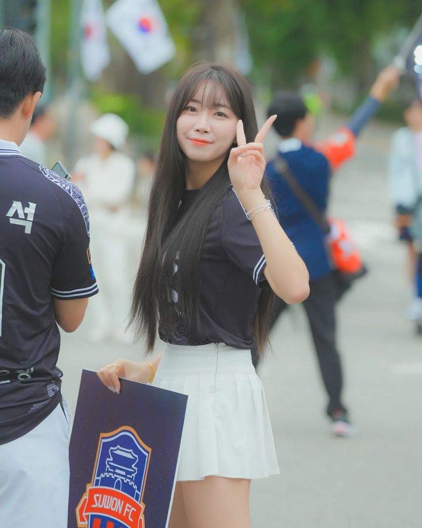 안지현