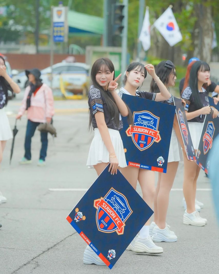안지현