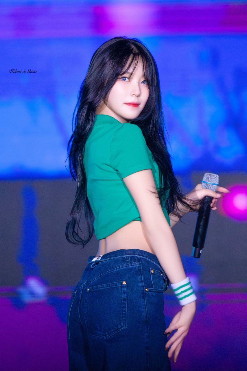 프로미스나인 백지헌