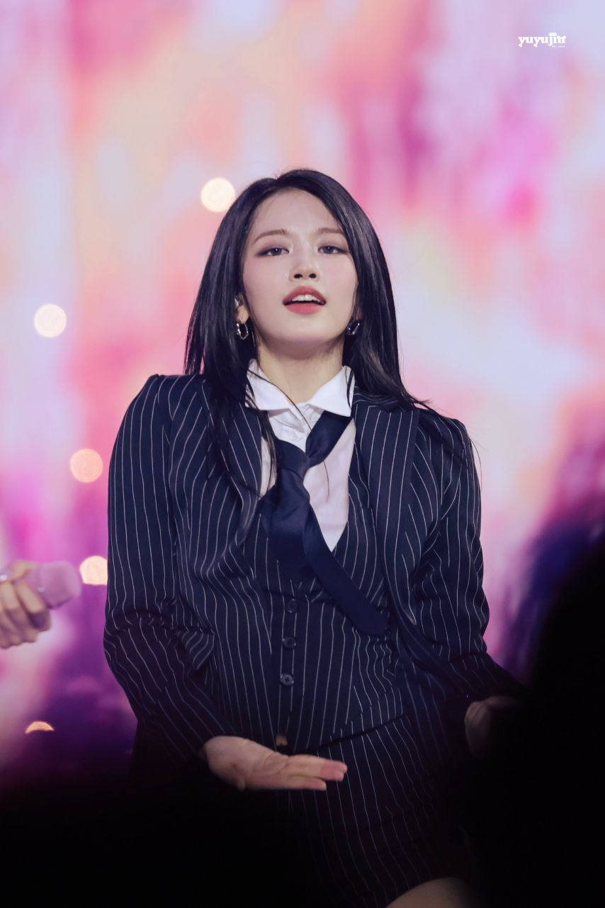 아이브 안유진