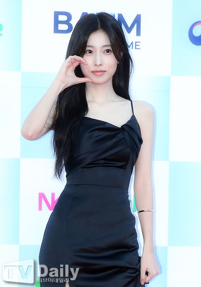 코리아드라마어워즈 시상식 레드카펫 강혜원