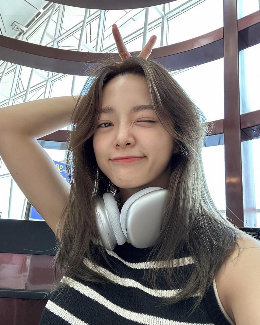 김세정