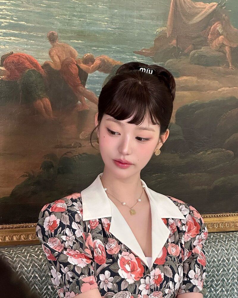 장원영(아이즈) 파리 미우미우쇼