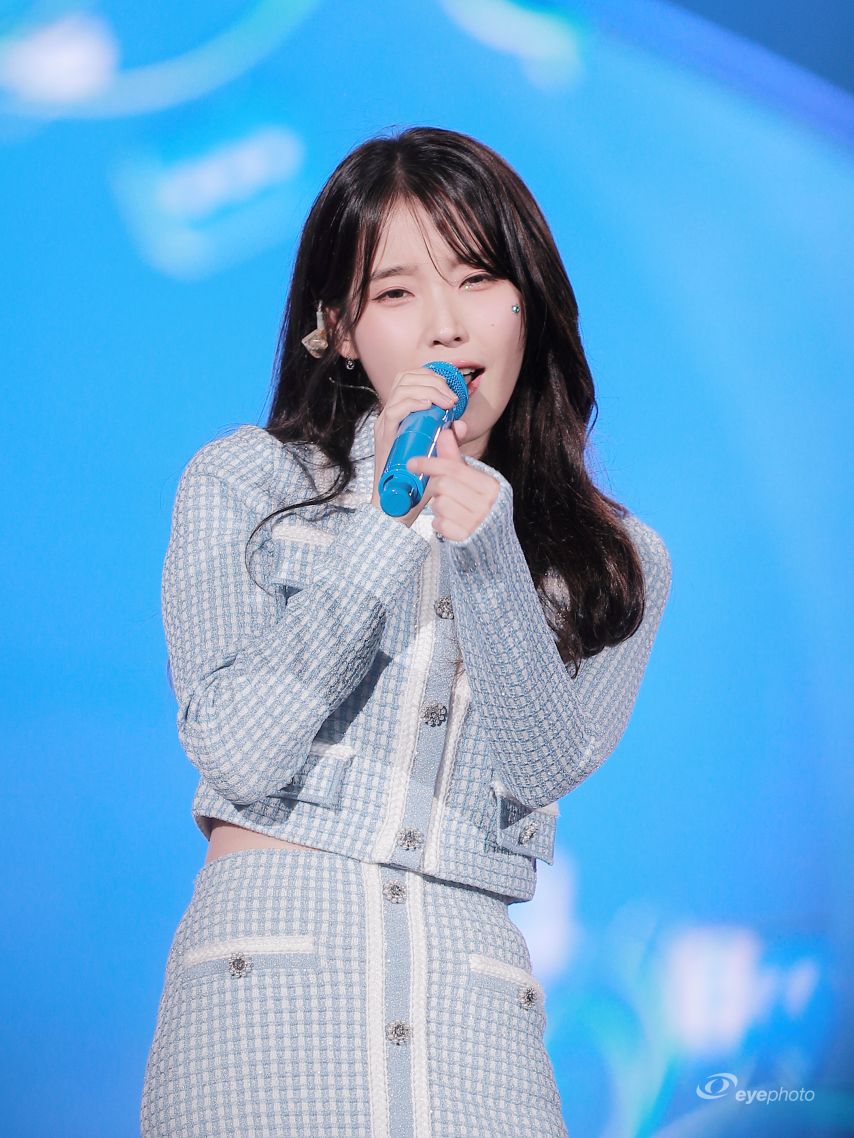 아이유 230917 우리모모콘