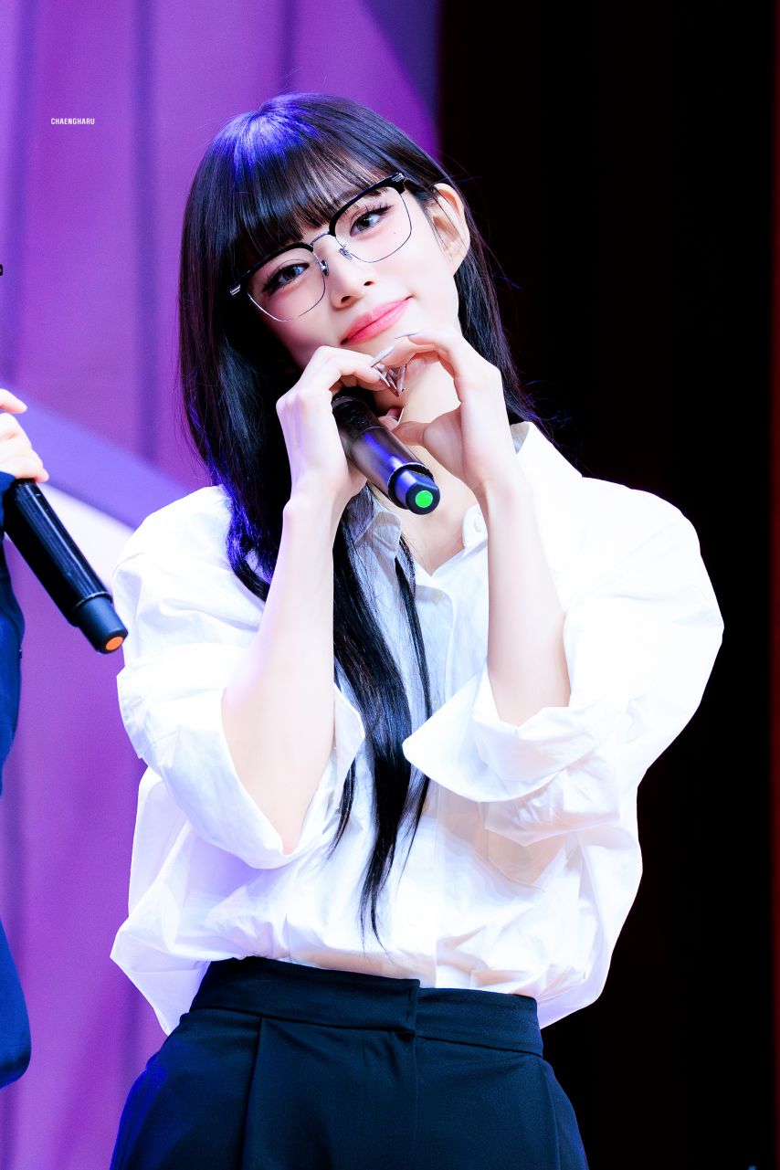 프로미스나인 이채영