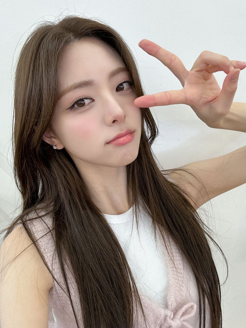ITZY 채령 유나