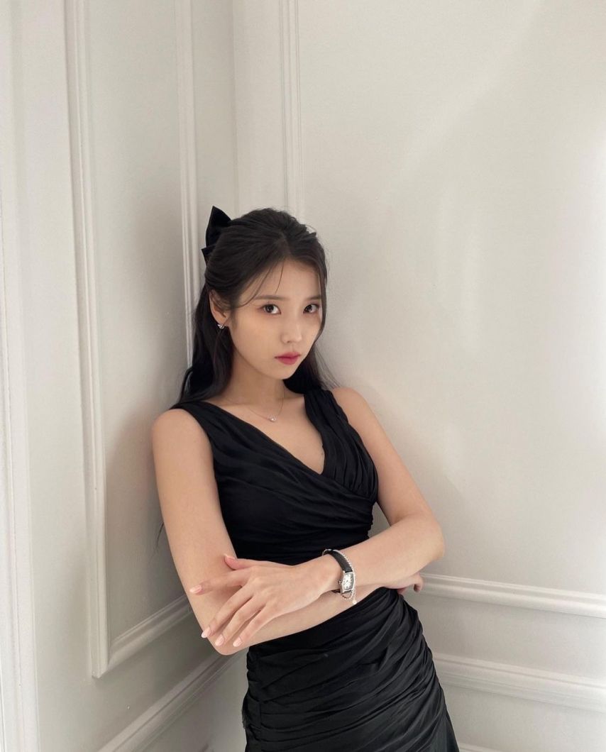 느낌 있는 아이유