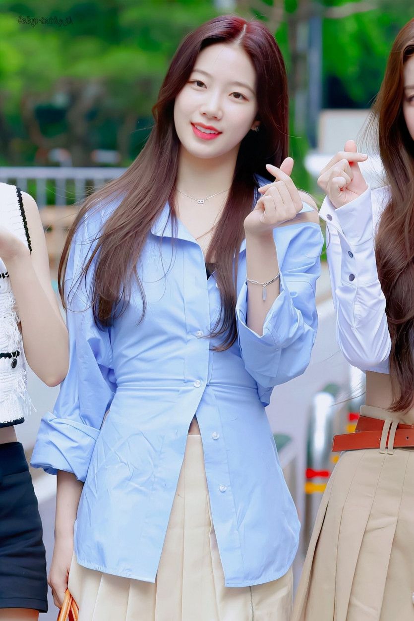 LEE SERAFIM 카즈하