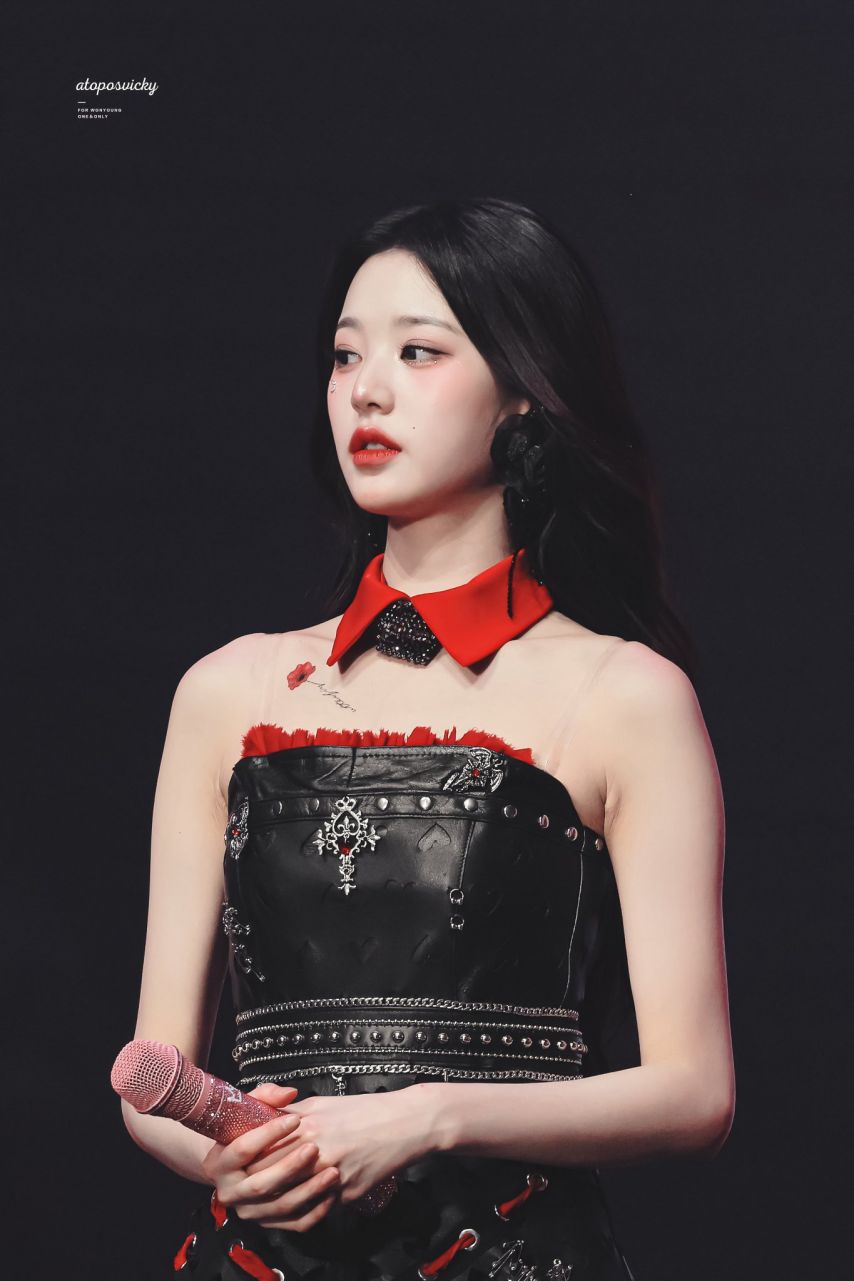 장원영 (아이브)