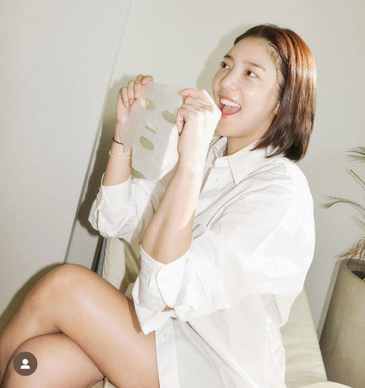 '임신' 손담비, 아찔한 하의 실종 룩