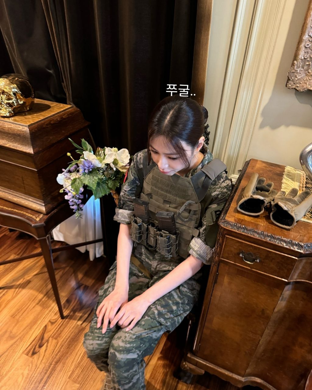 군복 입은 에이핑크 오하영 잘생긴 미모