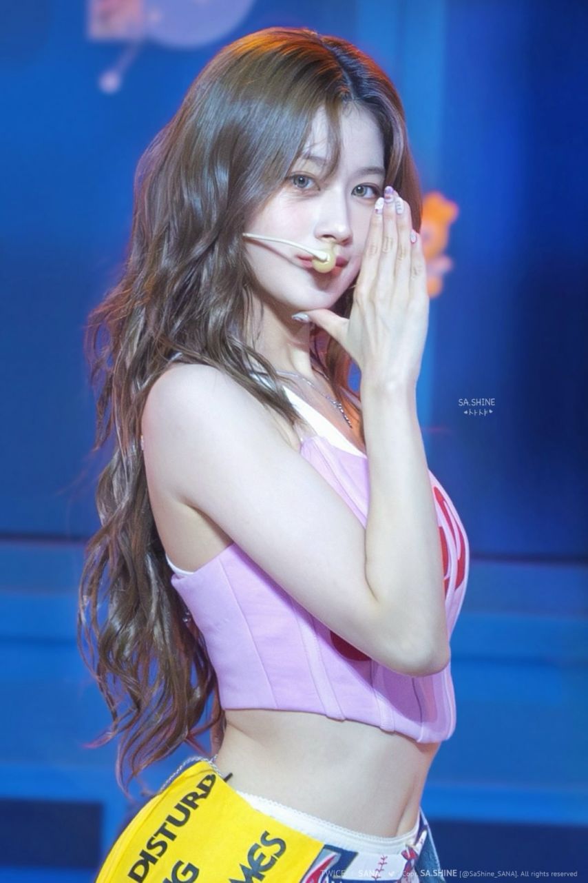 트와이스 사나